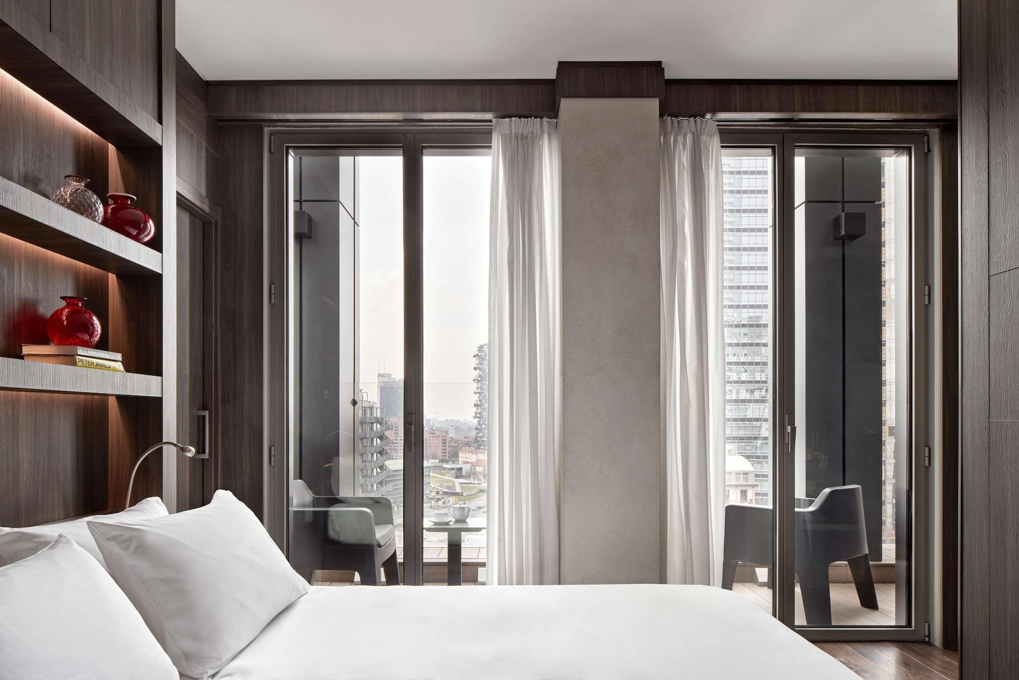 Hyatt Centric Milan Centrale Exterior photo